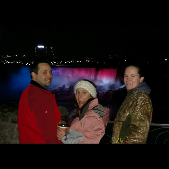 Meet your Posher, Allison - Picture 1 of 1